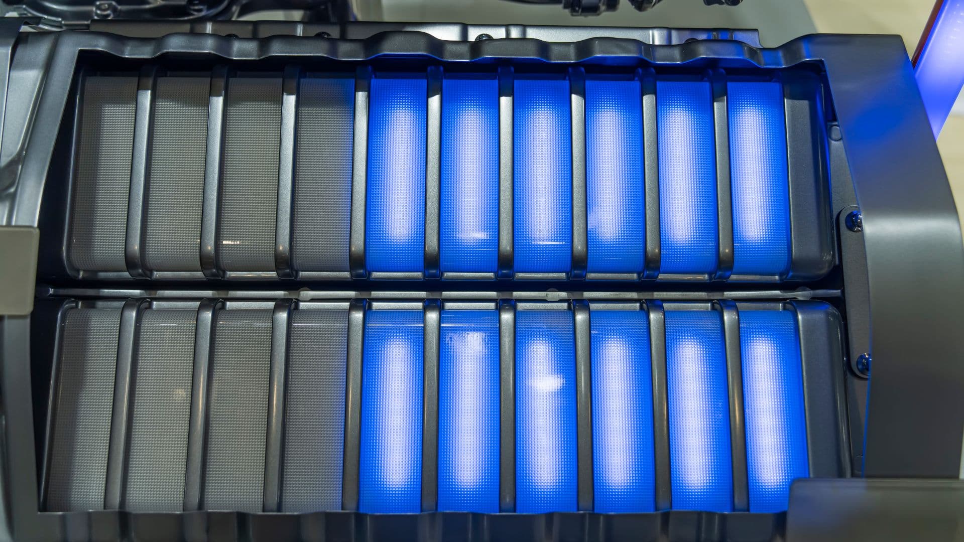 Scientists improve lithium batteries with breakthrough gel electrolyte