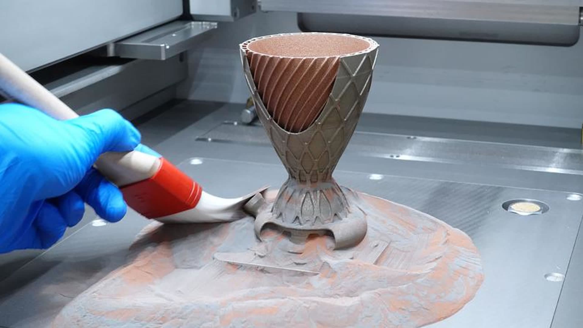 New tech 3D prints rocket propulsion parts using multiple metals at once