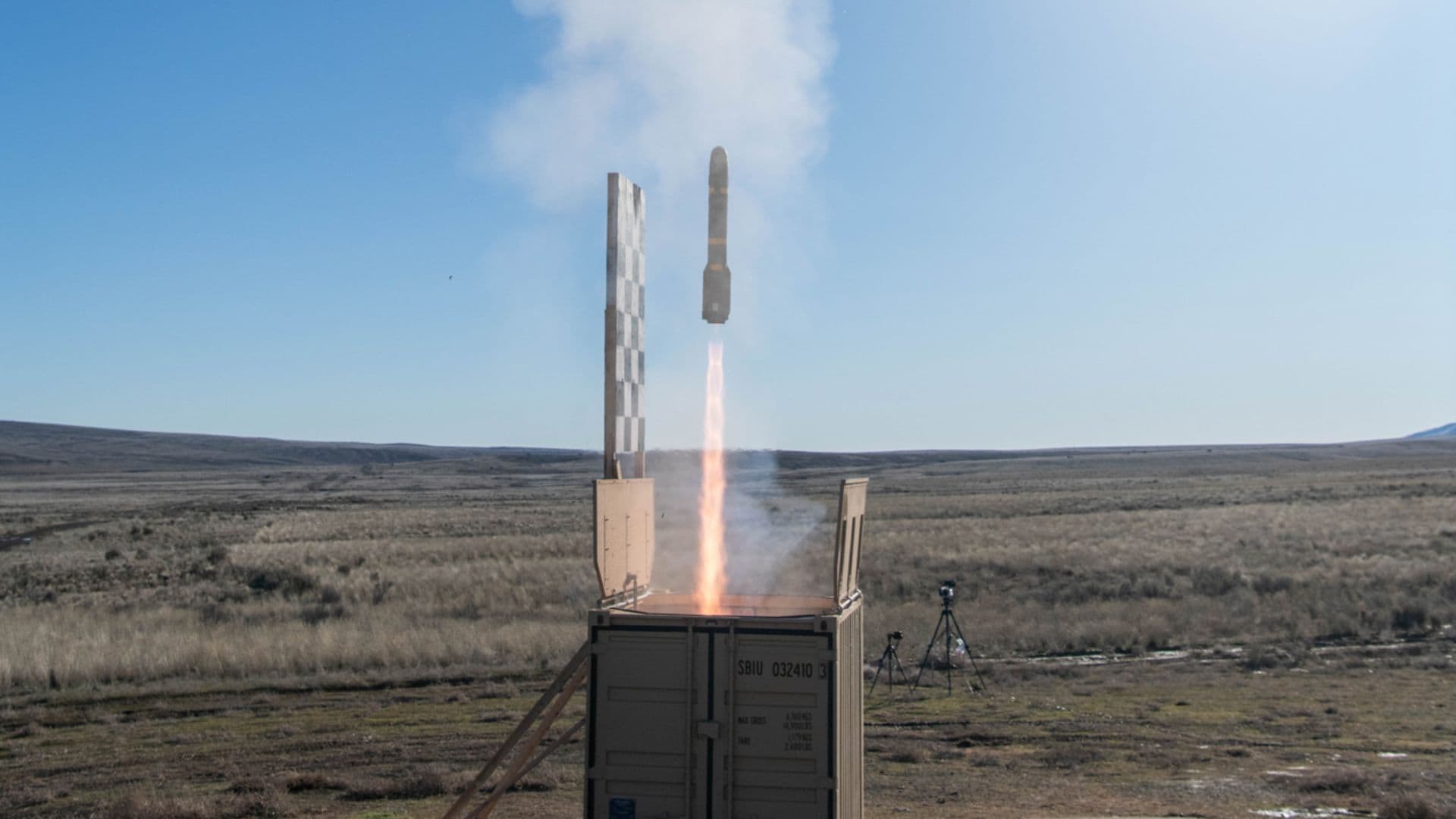 US: 10-foot hidden container missile launcher aces test with HELLFIRE