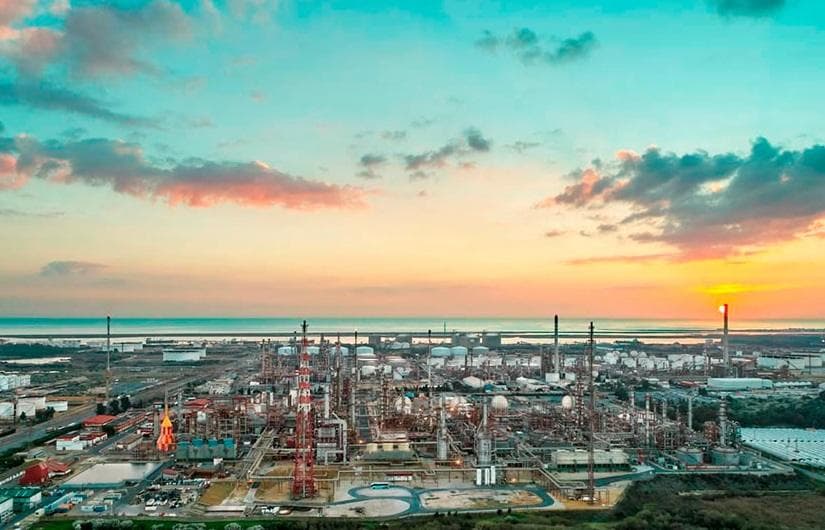 Moeve to Build $1.2 Billion Green Hydrogen Plant in Spain